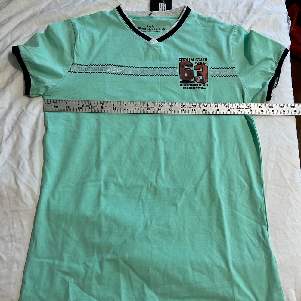 Alberto Cardinali Men's Mint Green T-Shirt size small